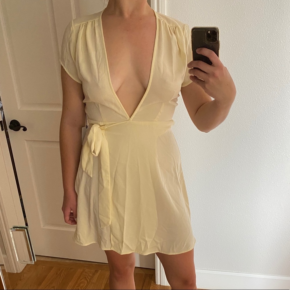 NWT short sleeve mini dress
